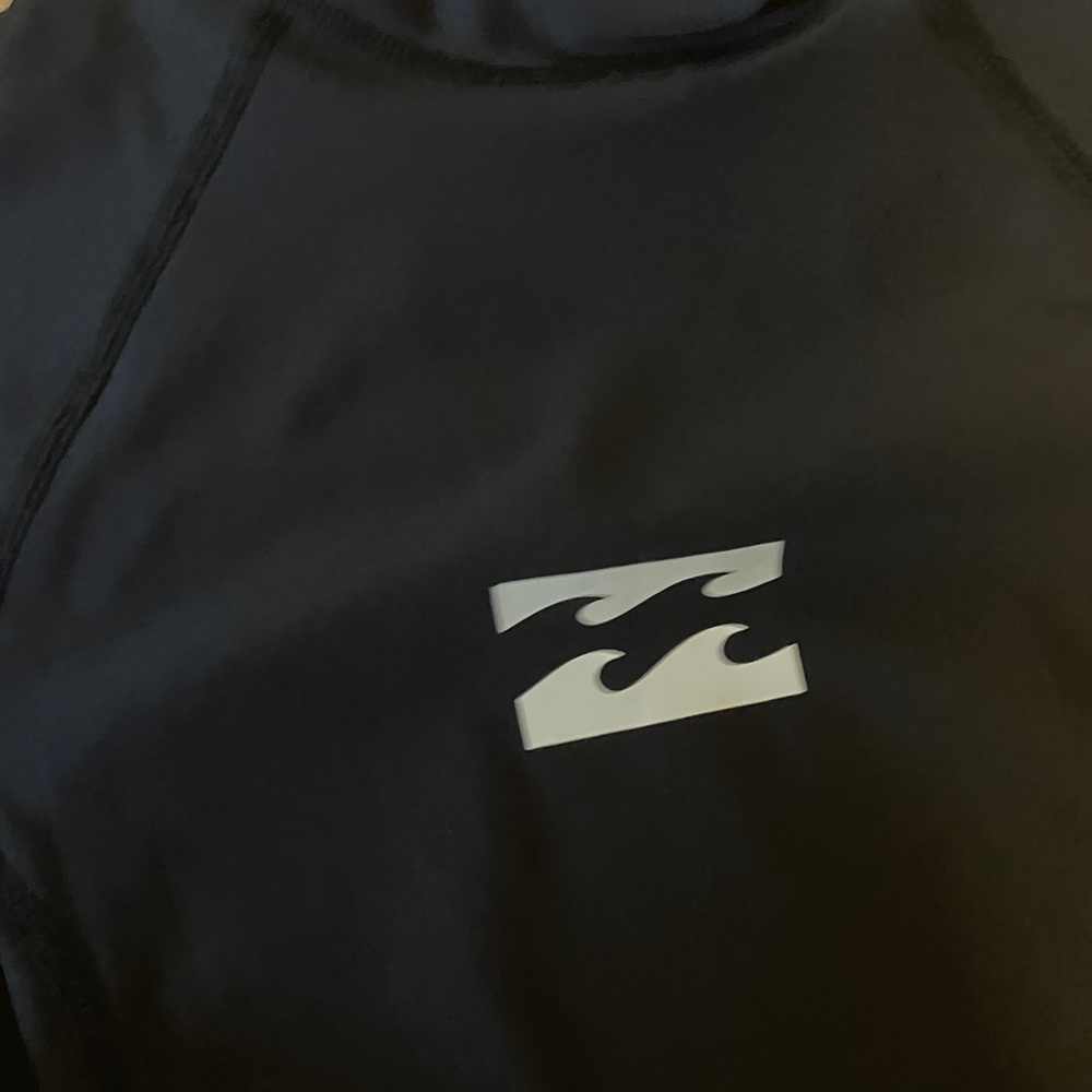 Billabong Navy Rash Guard - Picture 2 of 8